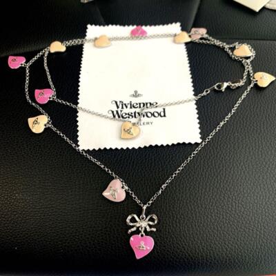 Viviennne Westwood ハートパターンニット キャミソール Vivienne Westwood ハートパターンニットキャミソール新品未使用