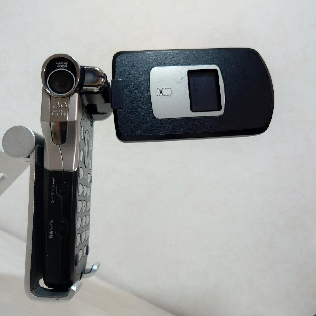 ☆【ジャンク】 P900iV クラウドブラック ファイナルファンタジー ☆ Panasonic P900iVクラウドブラック / ファミ通.com