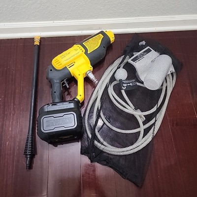 DEWALT DCPW550 20V 550 PSI 1.0 GPM Cordless Power Cleaner, No Battery