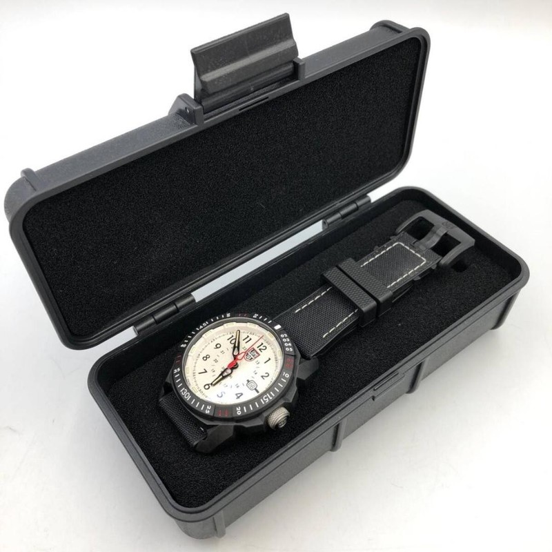 LUMINOX ICE-SAR Arctic 1000 Men's Quartz Watch Near Mint