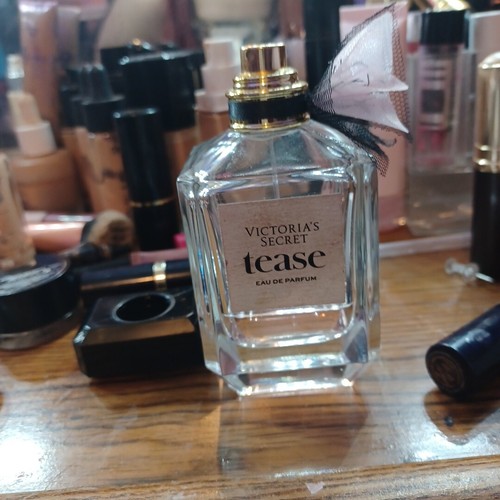 Victoria's Secret TEASE 香水 100ml Amazon.com : Victoria's Secret Tease Eau de Parfum, Notes of