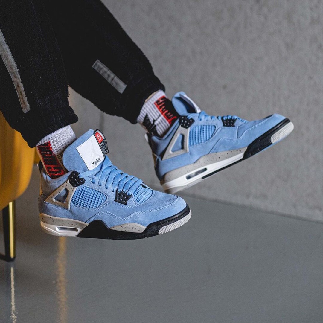 Size 7.5 - Jordan 4 Retro Mid University Blue 194501088305| eBay