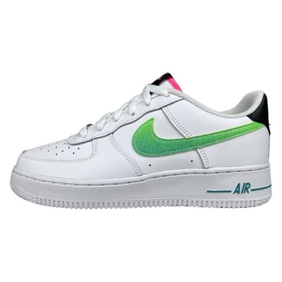 

Nike Air Force 1 LV8 1 White/Green Strike-Aquamarine для больших детей (DJ5154 100) -