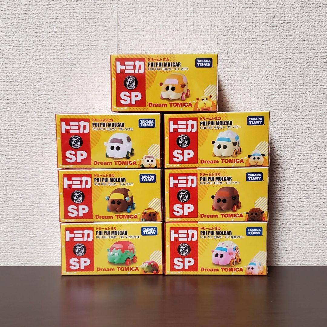 PUI PUI Molcar x Dream Tomica Mini Car 7 Types Set