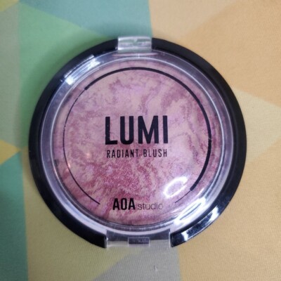 AOA Studio Lumi Radiant Blushes in - 098 - Wine - Blended Colors