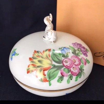 Herend Bouquet de Tulipe Bonbon Trinket Box Fish Handle