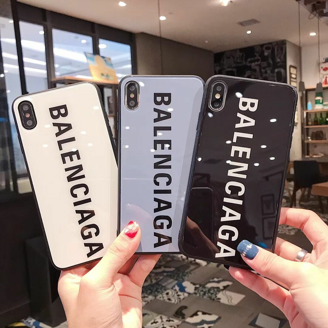 coque balenciaga iphone xs max