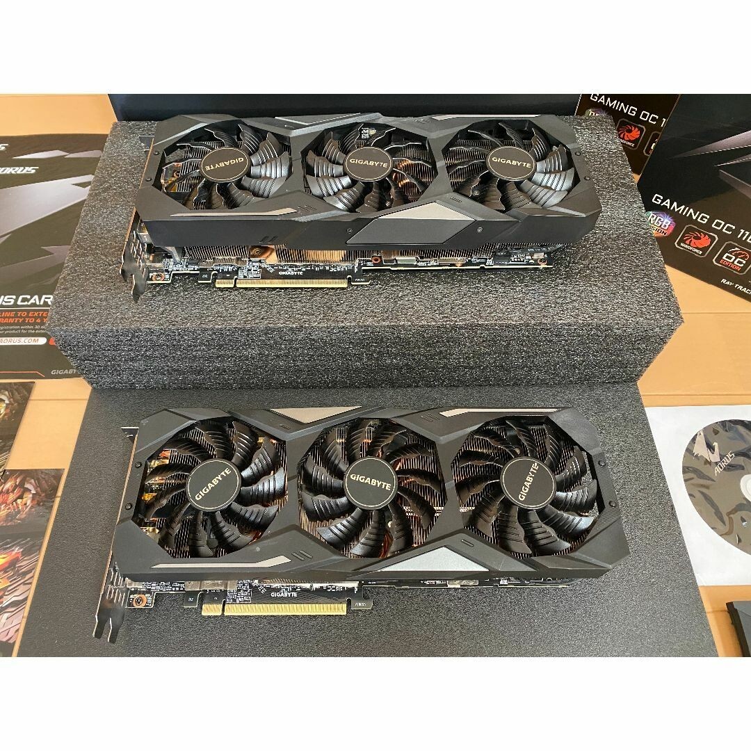 RTX 2080 Ti 11GB GV-N208TGAMING-OC-11GC x2 with MSI NVLink