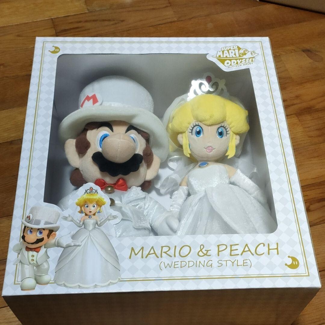 Super Mario Odyssey Mario & Peach Wedding Style Plush doll