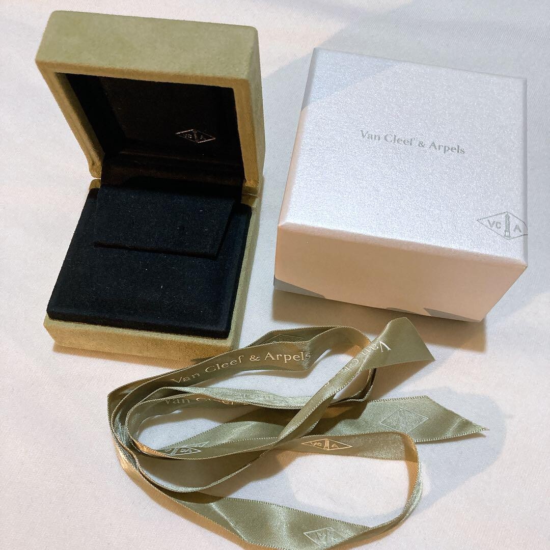 Van Cleef & Arpels Earring Case Box Jewelry Case