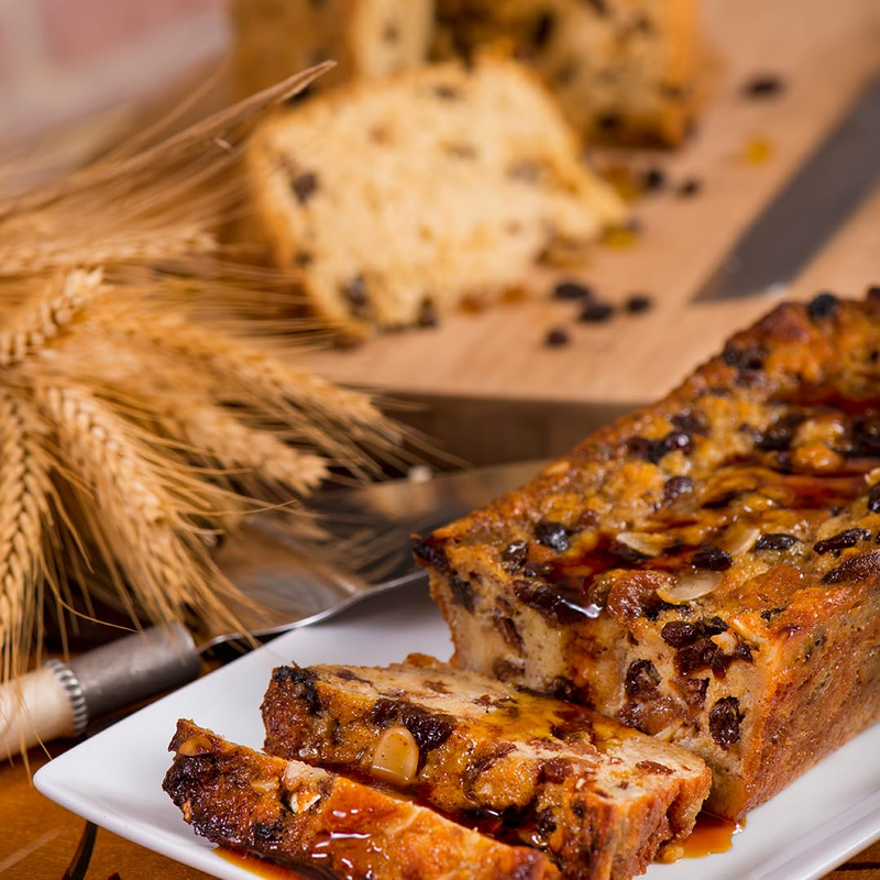 Bauducco Classic Panettone - Moist & Fresh Holiday Cake - Traditional Italian Re