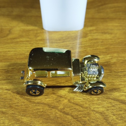 ホットウィール ★ 32 FORD ★ コンベンションカー★BINGO ウィナー ホットウィール ☆ 32 FORD ☆ コンベンションカー☆BINGO ウィナー