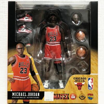 Michael Jordan アクションフィギュア MAFEX 100 Amazon.co.jp: MAFEX マフェックス No.100 Michael Jordan
