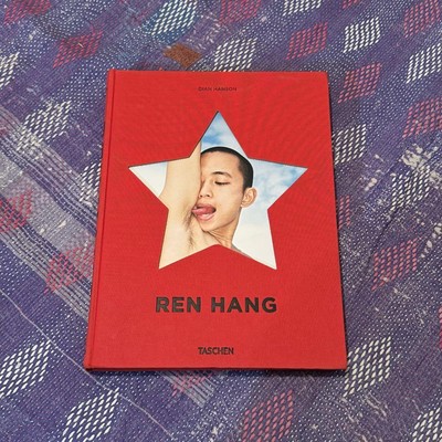 REN HANG 写真集　TASCHEN Ren Hang - 本 屋 青 旗 Ao-Hata Bookstore