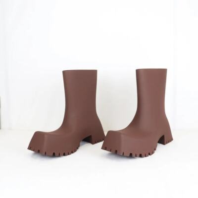 Balenciaga Q:4 / Trooper Rubber Boots in Coffee Brown BNWB