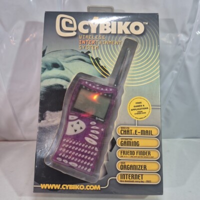 Vintage Cybiko PDA Wireless Entertainment System *RARE*   CLEAR PURPLE