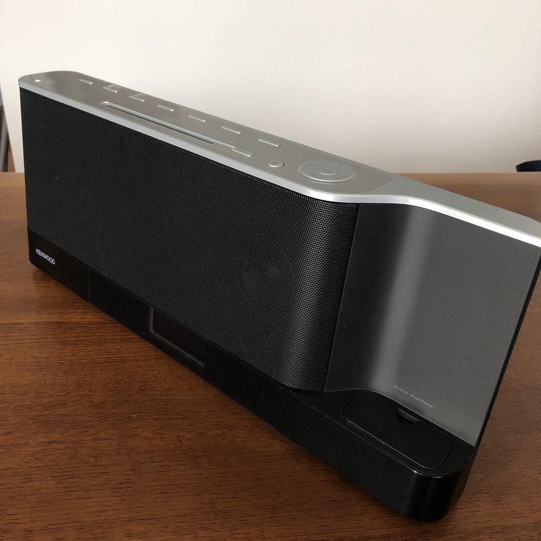 【送料無料・設置無料サービス有り】iPhone・iPod対応スピーカー KENWOOD CLX-70-B 中古 中古品 ※ KENWOOD CLX-70-B iPhone/iPodパーソナルシステム ※