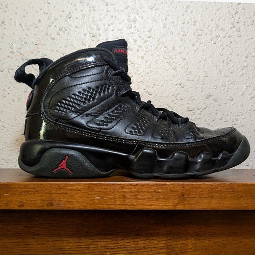 Nike Air Jordan 9 Retro BG Bred Black Red Kids Size 4.5Y US Nike Air Jordan 9 Retro BG Bred Black Red Kids Size 4.5Y US
