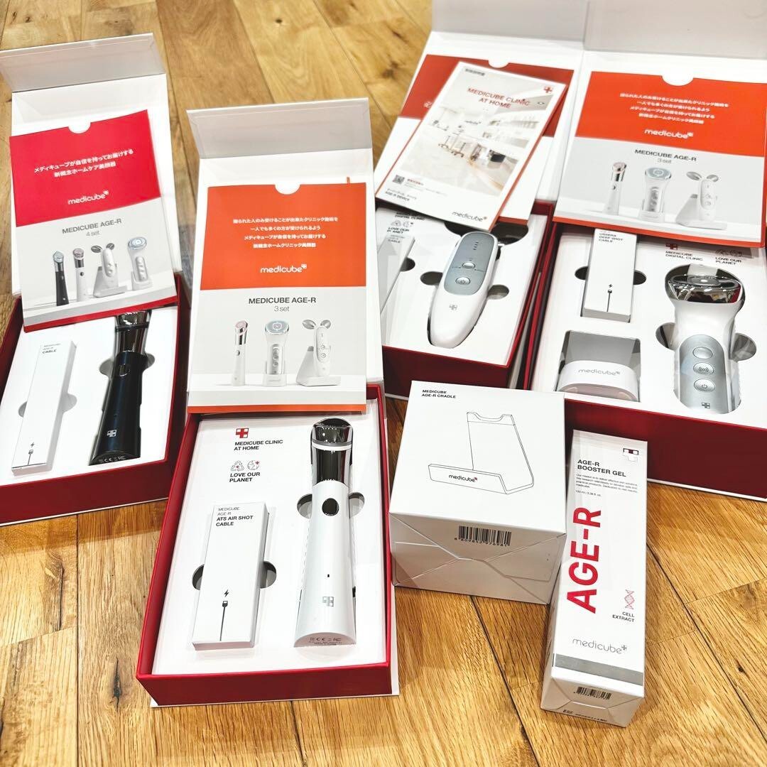 Medicube Age-R EMS DERMA SHOT & USSERA DEEP SHOT & ATS AIR