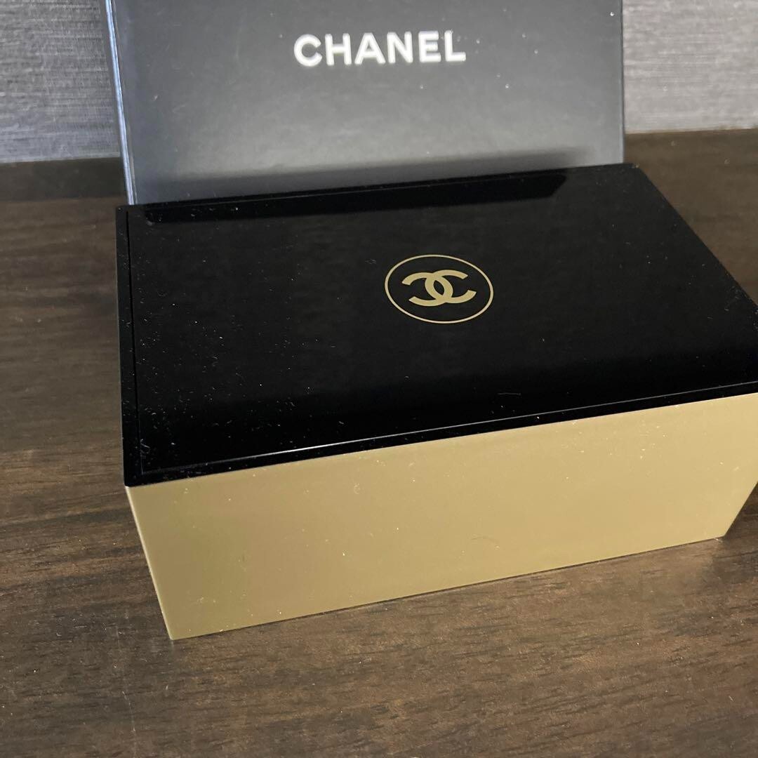 CHANEL beauty make box 非売品 $_12.JPG?set_id=880000500F