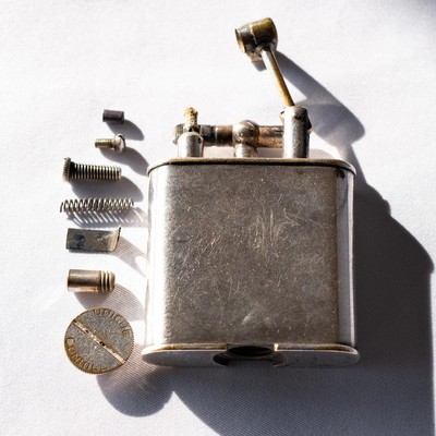 Dunhill England PAT. No. 143725 Vintage Oil Lighter Made in Switzerland