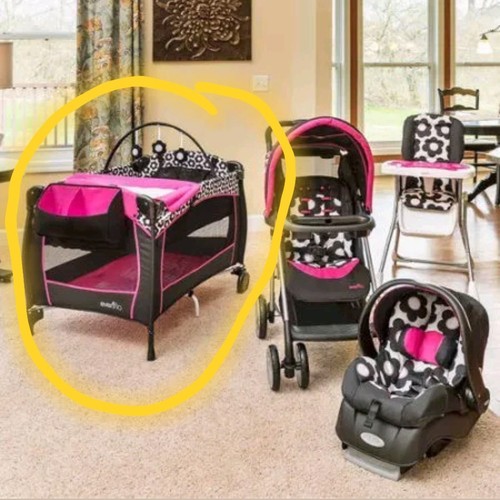 Evenflo - Portable BabySuite 300, Marianna W