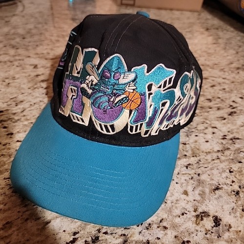Charlotte Hornets サイン入りキャップ $_12.JPG?set_id=880000500F