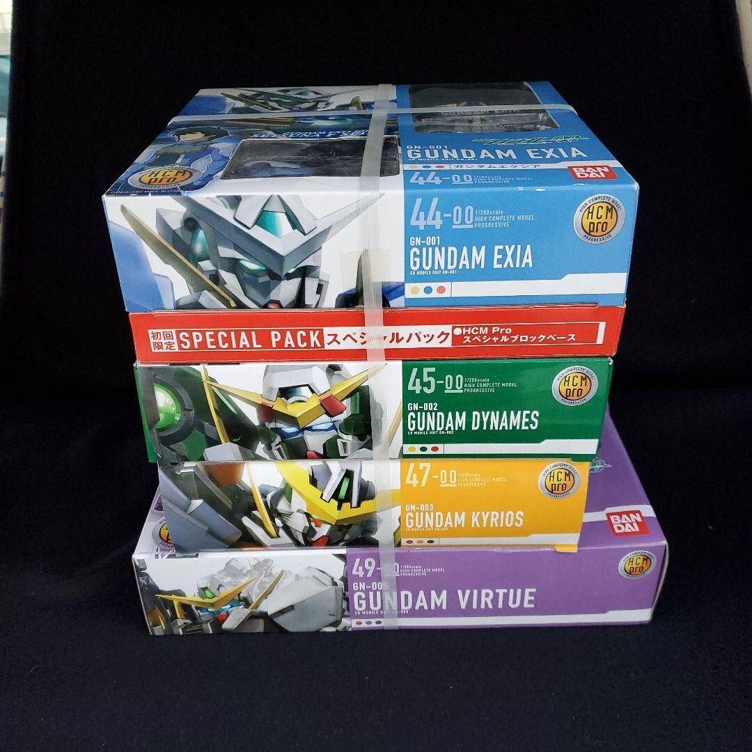 Gundam Exia, Kyrios, Dynames セット GUNDAM 00 EXIA Dynames Kyrios Virtue SET HCM-Pro 1:200