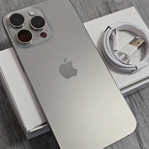 Apple iPhone 15 Pro Max 256GB AT&T Natural Titanium Battery
