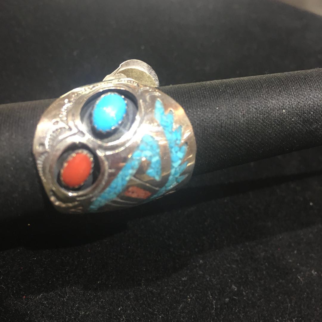 VINTAGE STERLING SILVER TURQUOISE RING