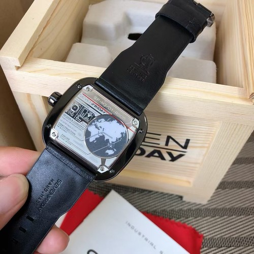 Pre-owned Sevenfriday M-series Spaceship Automatic Black Leather Strap Mens Watch M3/01