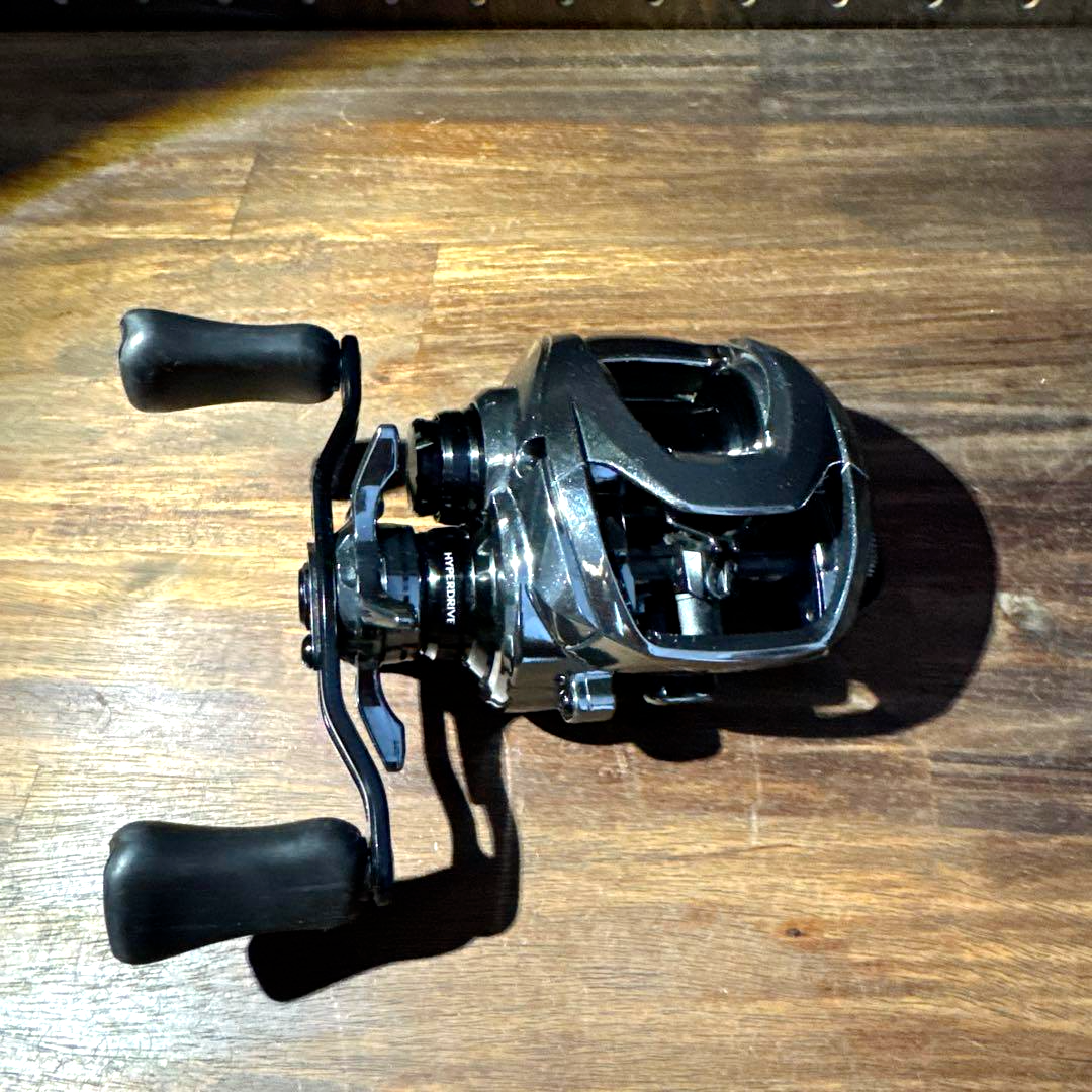 Daiwa 21 Steez Limited SV TW 1000H Right hand Baitcasting Daiwa 21 Steez Limited SV TW 1000H Right hand Baitcasting