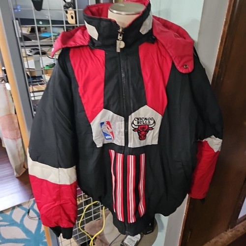 Vintage 90's Pro Player XL Chicago Bulls Reversible Jacket Vintage 90's Pro Player XL Chicago Bulls Reversible Jacket