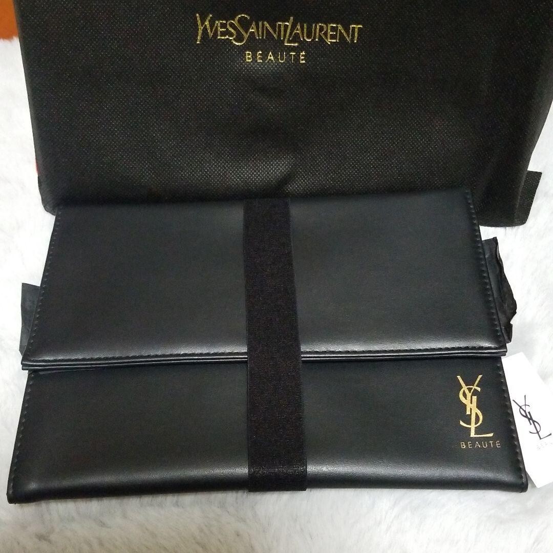 Yves Saint Laurent Novelty Flat Pouch YSL BEAUTY Member W220