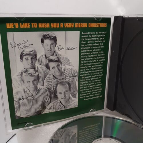 ::Used CD The Beach Boys Christmas Album 1991 Release. 12 Song + 4 Bonus Tracks 
