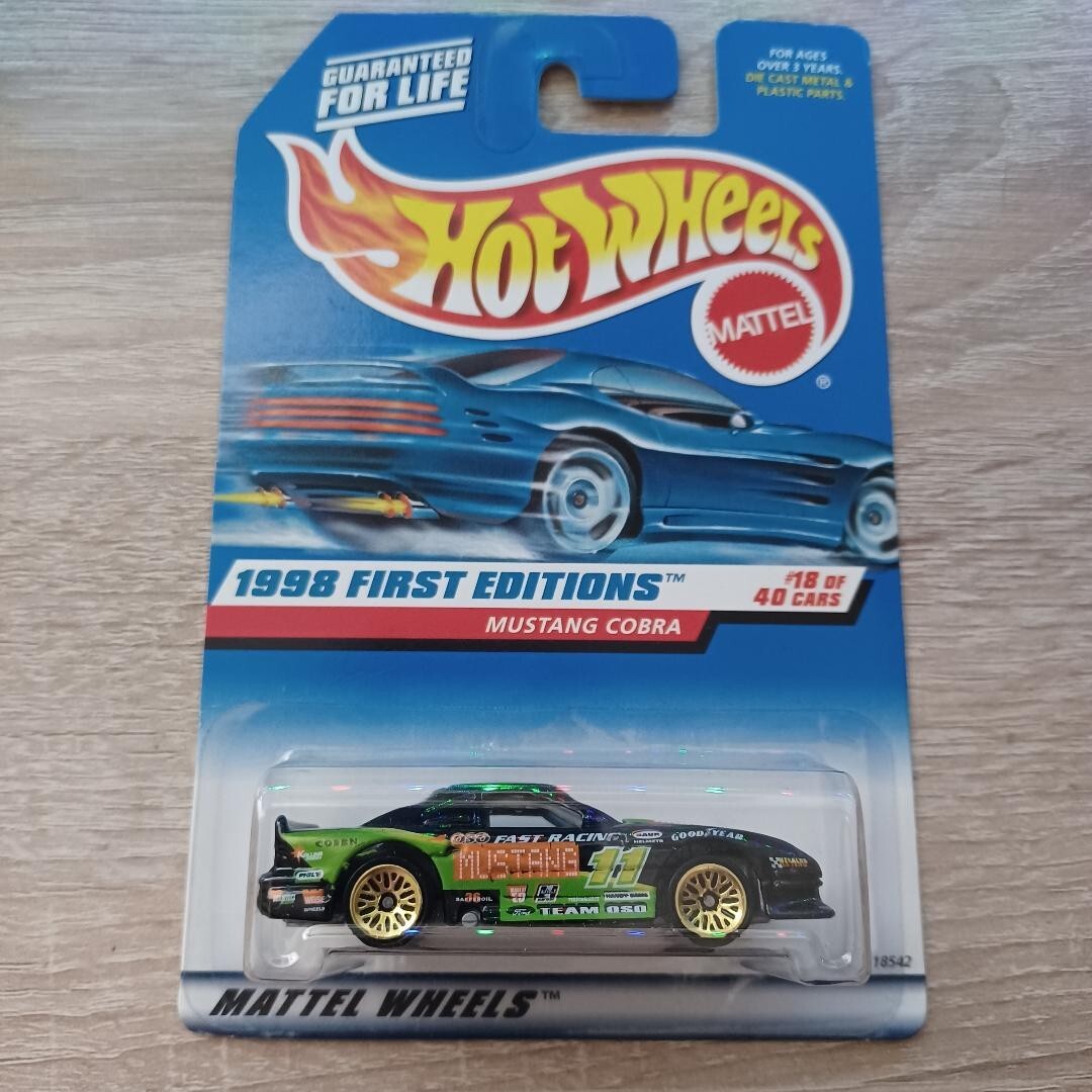 1/64 Diecast Black Ford Mustang Cobra