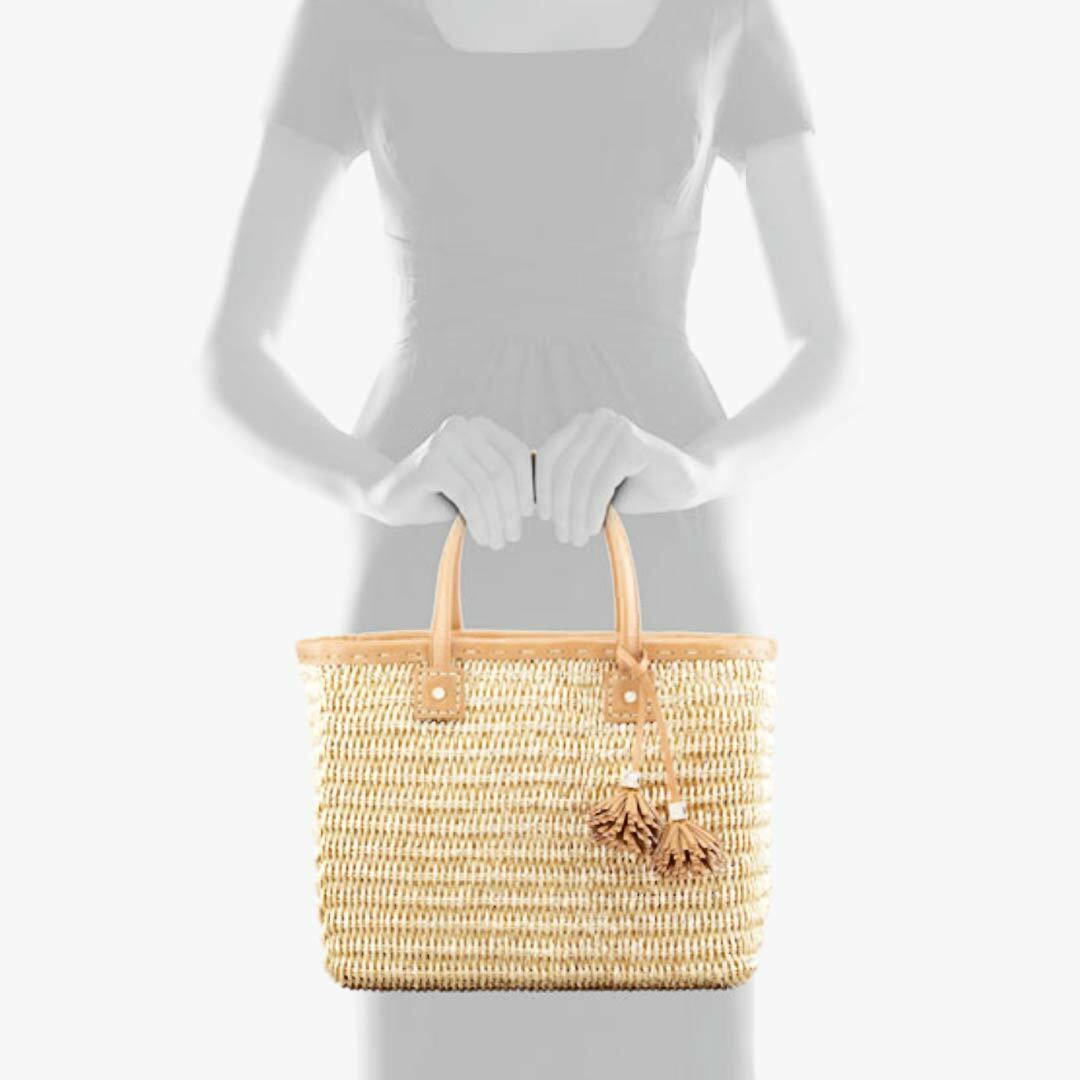tory burch straw tote
