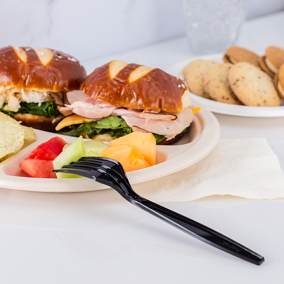 Karat Earth 10'' PFAS Free Bagasse Round Plates, Natural - 500 ct,KE-BPR10N-3CFF