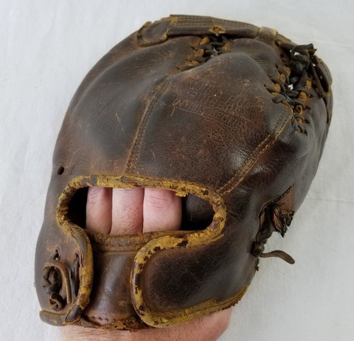 vintage rawlings T70 leather baseball glove mitt RHT George McQuinn the claw