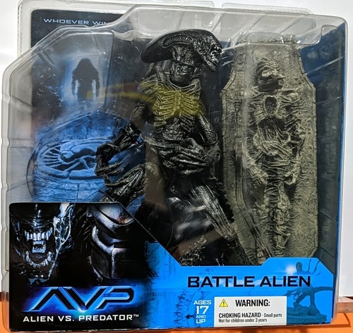 McFARLANE TOYS／エイリアン& プレデター 【中古•箱別売】✨希少品 ALIEN & PREDATOR McFarlane Movie Maniacs Deluxe Box Set