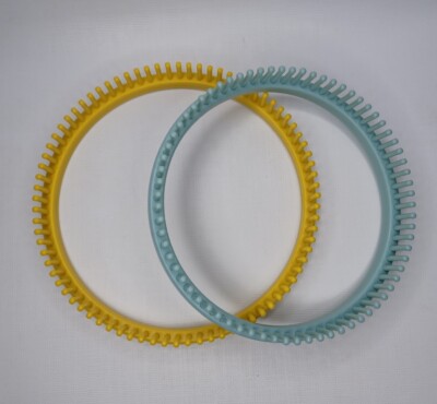 Pair Of Circular Knitting Looms Round Knit Loom