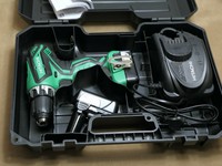 Akkubohrer HITACHI Akkuschrauber Power DS10DAL 1.5L Zubehör mit HSCI