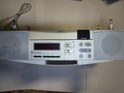 GE Space maker Radio/ CD Player Tested & Working