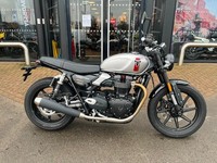 Triumph SPEED TWIN 900  Classic Manual