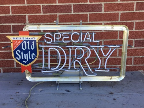 Vintage Beer Advertising Sign Old Style Special Dry Neon Light Bar Garage Decor