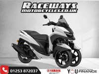 YAMAHA TRICITY 125 WHITE BRAND NEW 3 WHEELED SCOOTER