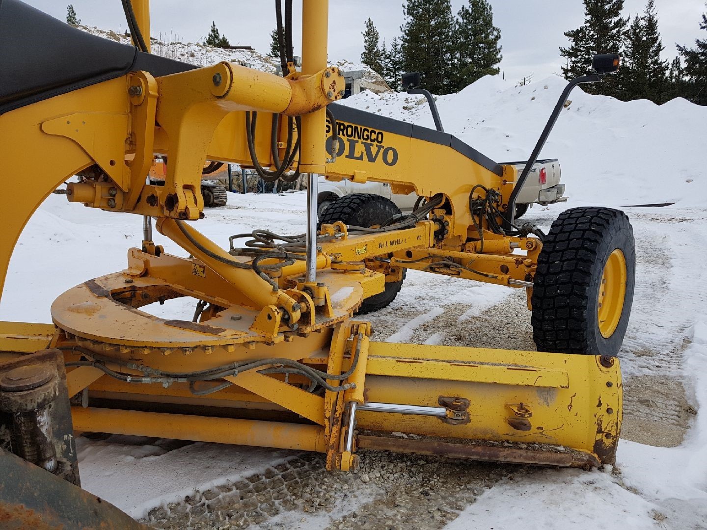 2011 Volvo 976G AWD grader