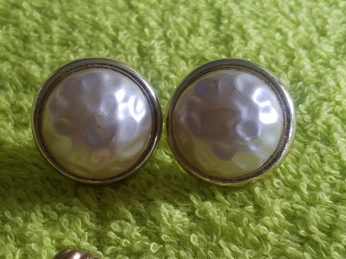 Earrings mixed lot of 2