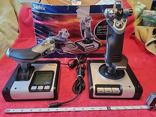 [取寄10]MC-X52PRO(Saitek Saitek X52 Pro Flight Control System) Amazon.com: Saitek X52 Pro Flight System Controller