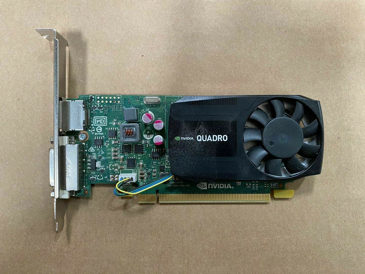 Quadro k620. R9000p Lenovo NVIDIA 8.